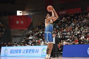九游-难救主！劳森出战48分钟 17中10&amp;三分9中5空砍32分12板3助3断