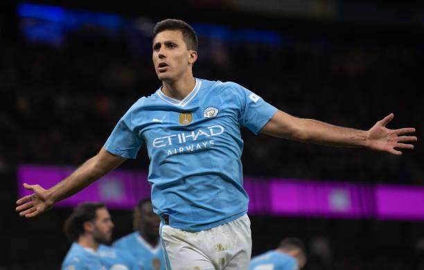 首胜英超前五球队！魔丁轮休，曼城“福”星高照