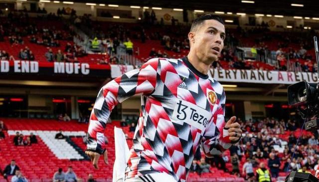 九游-英媒：C罗提前离场太自私，曼联可以下决心放弃他了